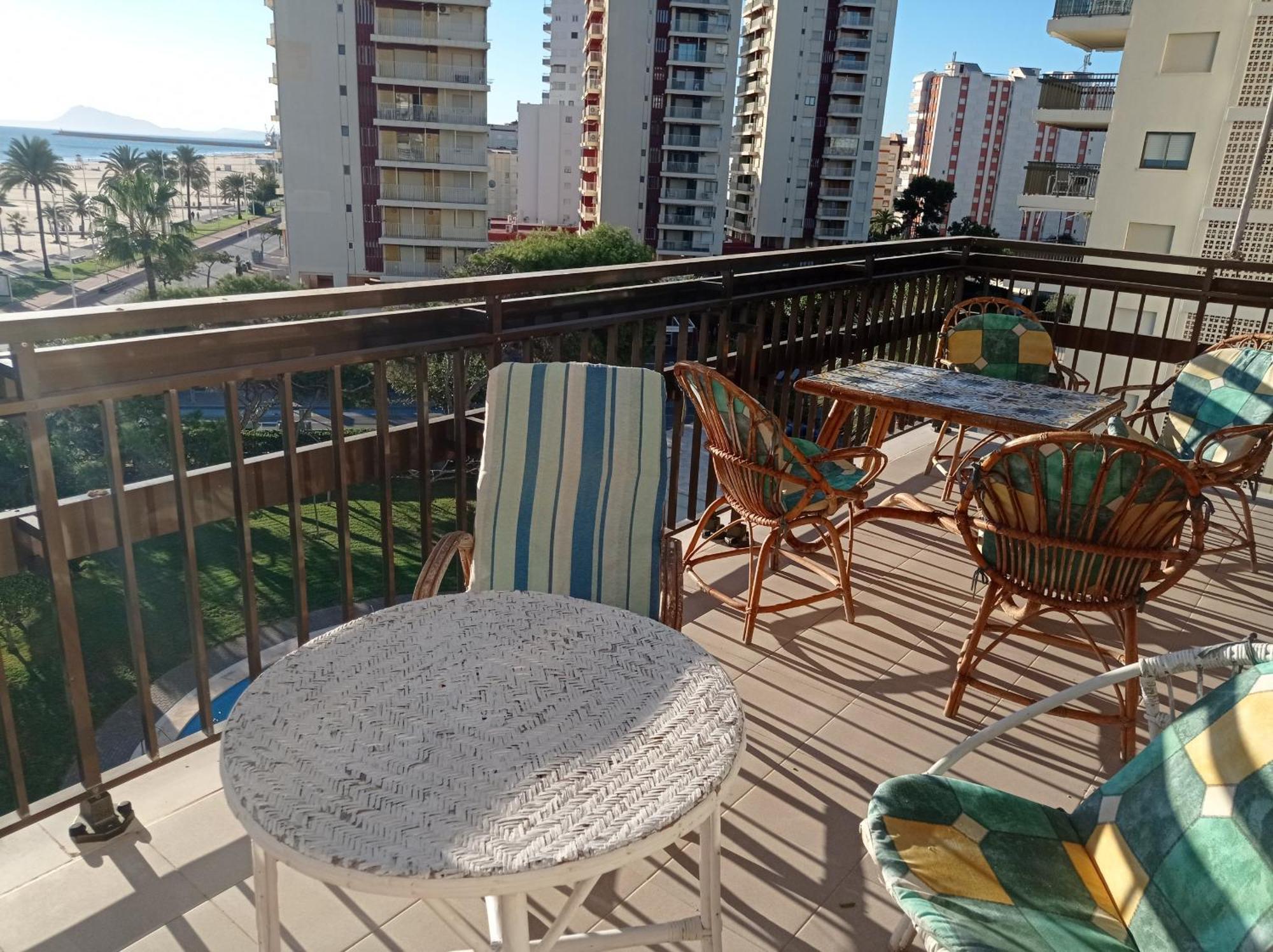 Manila Solo Familias Serviplaya Gandía Exterior foto